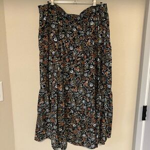 Old Navy Floral Tiered Midi Skirt XL
